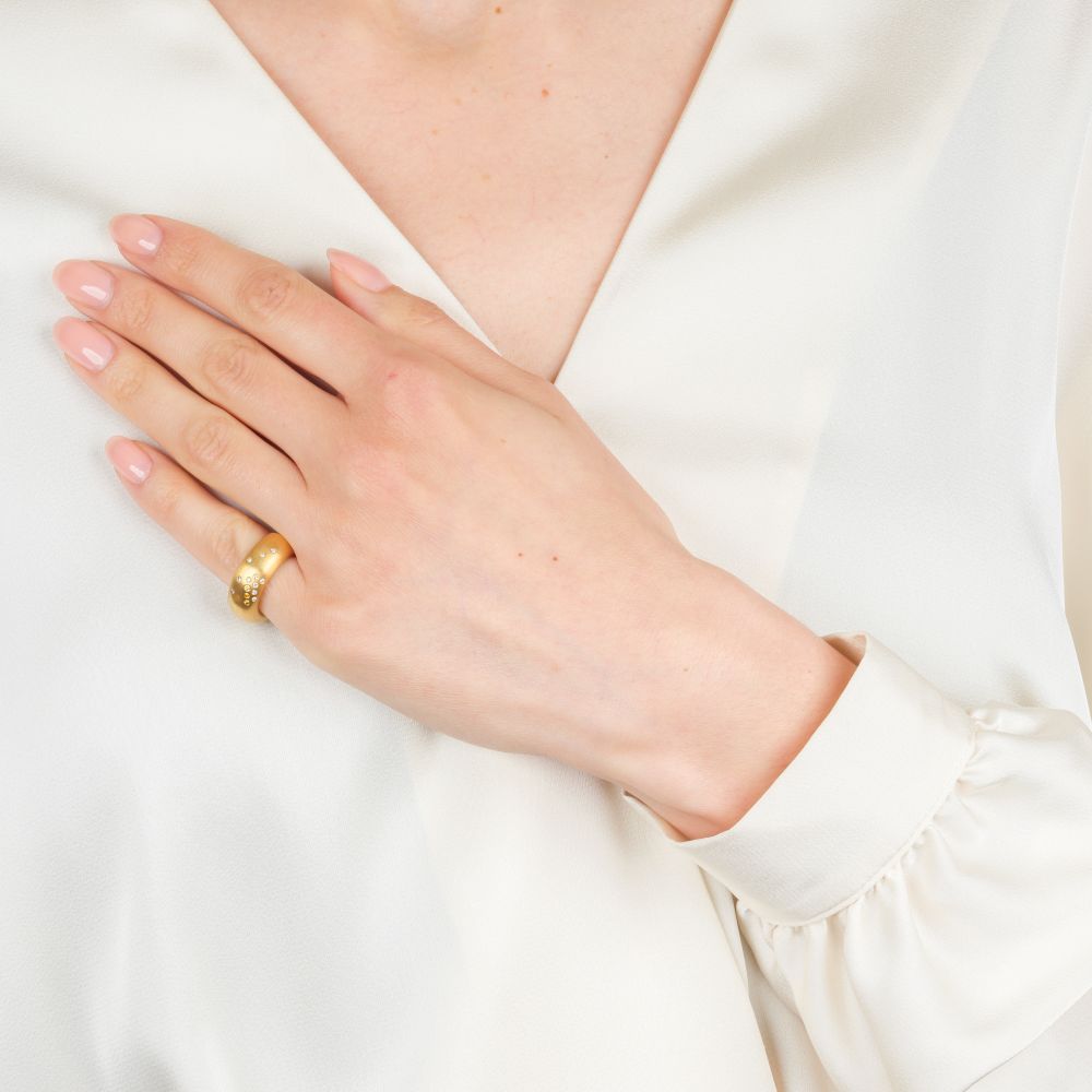 Bandring mit fein-weißen und Fancy Diamanten - Bild 3