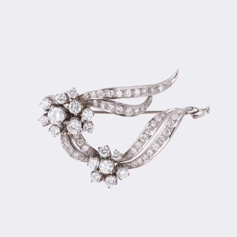 Fein-weiße Vintage Brillant Brosche