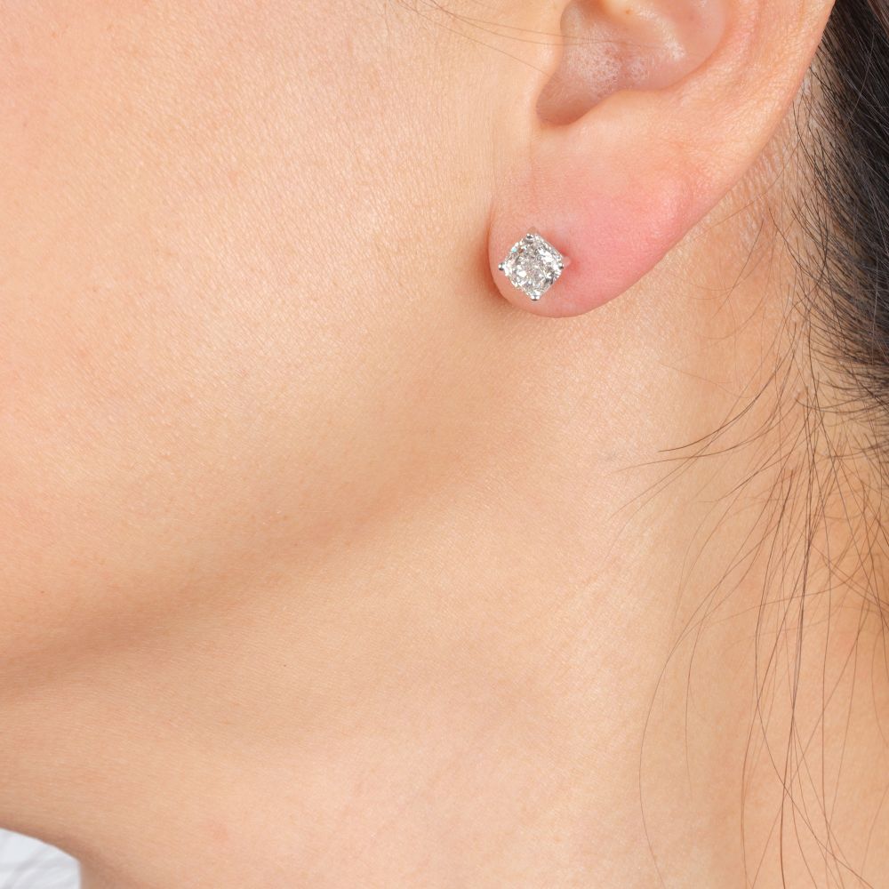 Paar weißer Diamant Solitär Ohrstecker - Bild 2