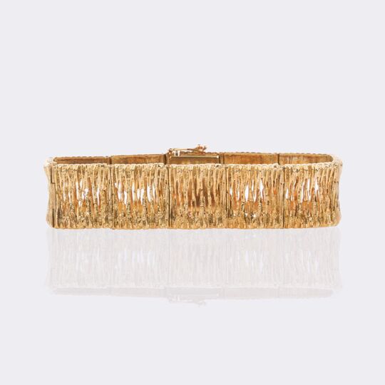 Vintage gold bracelet