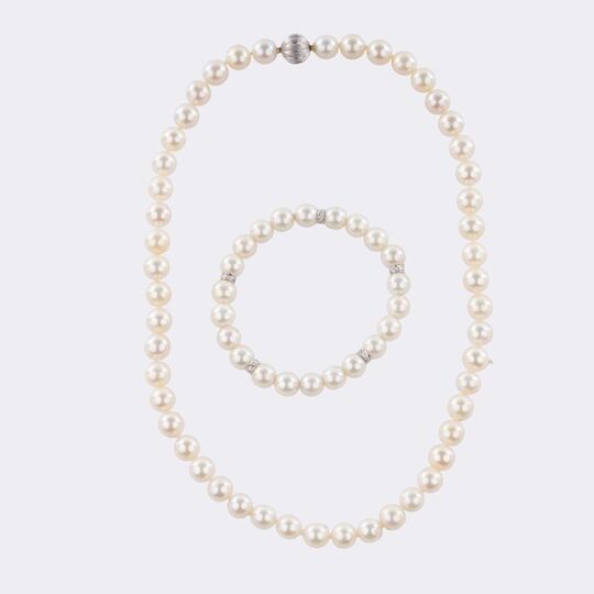 Perlen Collier mit brillantbesetztem Perlen Armband