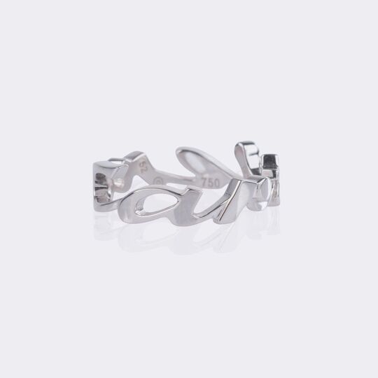 'Signature' Ring
