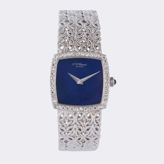 Exquisite Women's Wristwatch with Diamonds