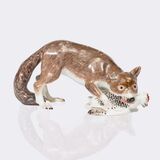 Fuchs mit Huhn im Fang - Bild 1