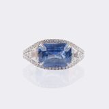 Natürlicher Saphir Ring mit Brillant-Besatz - Bild 1