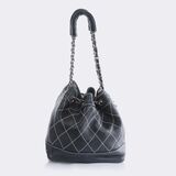 Surpiqué Bucket Bag - Bild 2