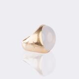 White Topaz Cabochon Ring - image 2