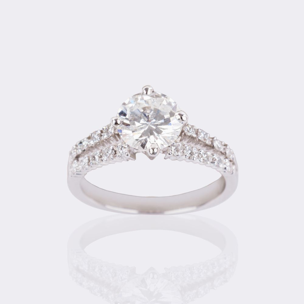 Solitaire Diamond Ring - image 3