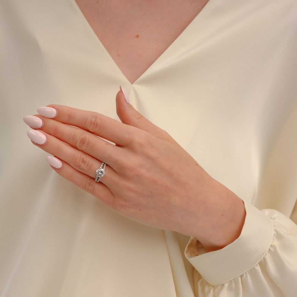 Solitaire Diamond Ring - image 4