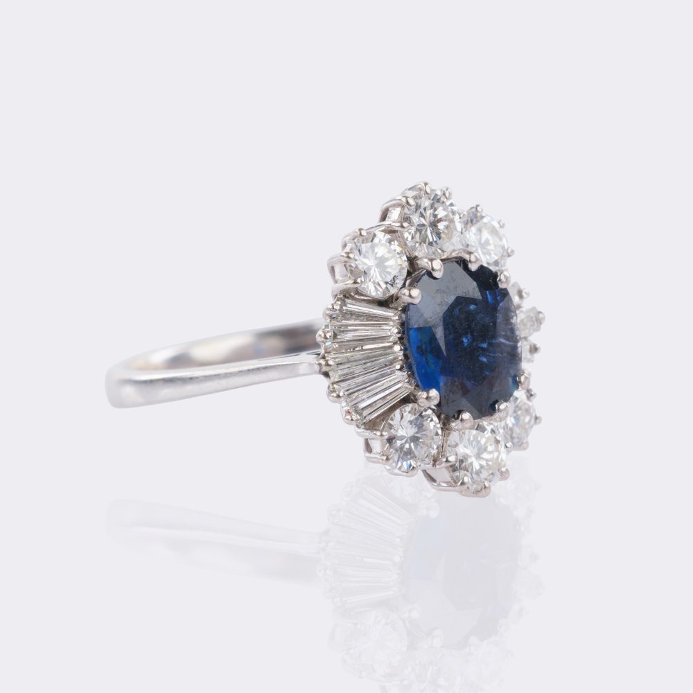 Sapphire ring with diamonds - image 2