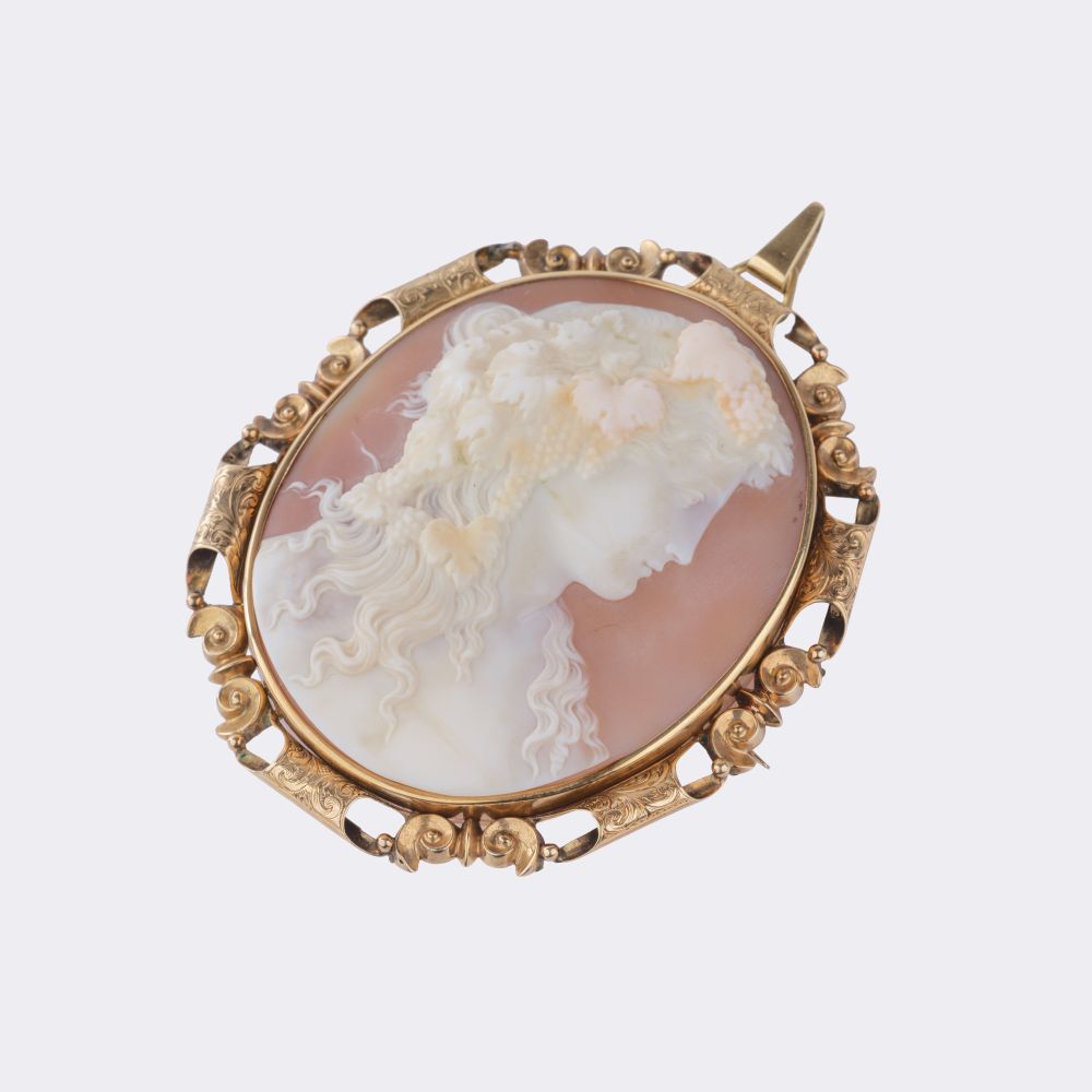 Large antique Cameo Brooch 'Bacchantin' - image 2