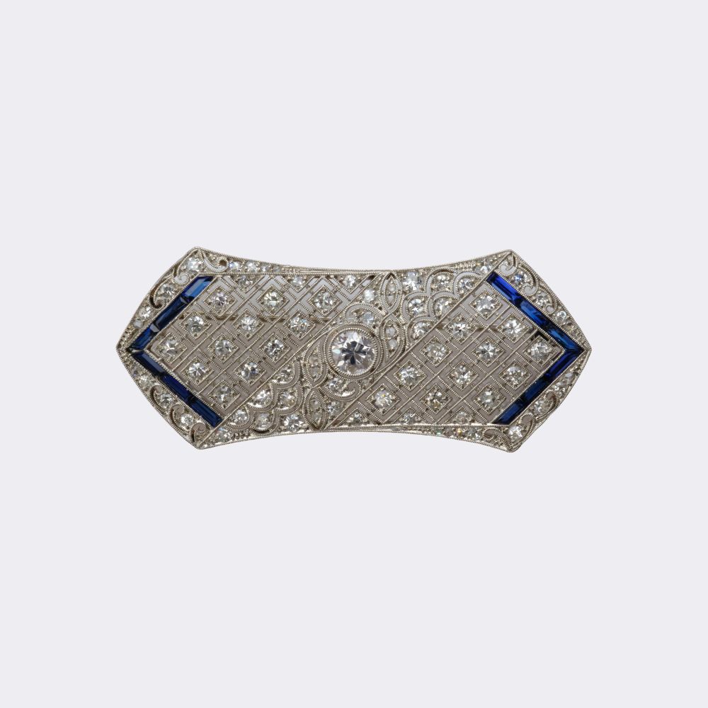 Art déco Diamond Sapphires Brooch