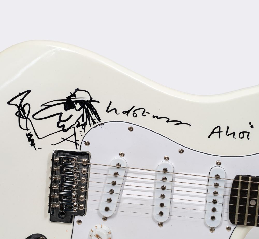 Hand-signed And Painted E-Guitar by Udo Lindenberg - image 4