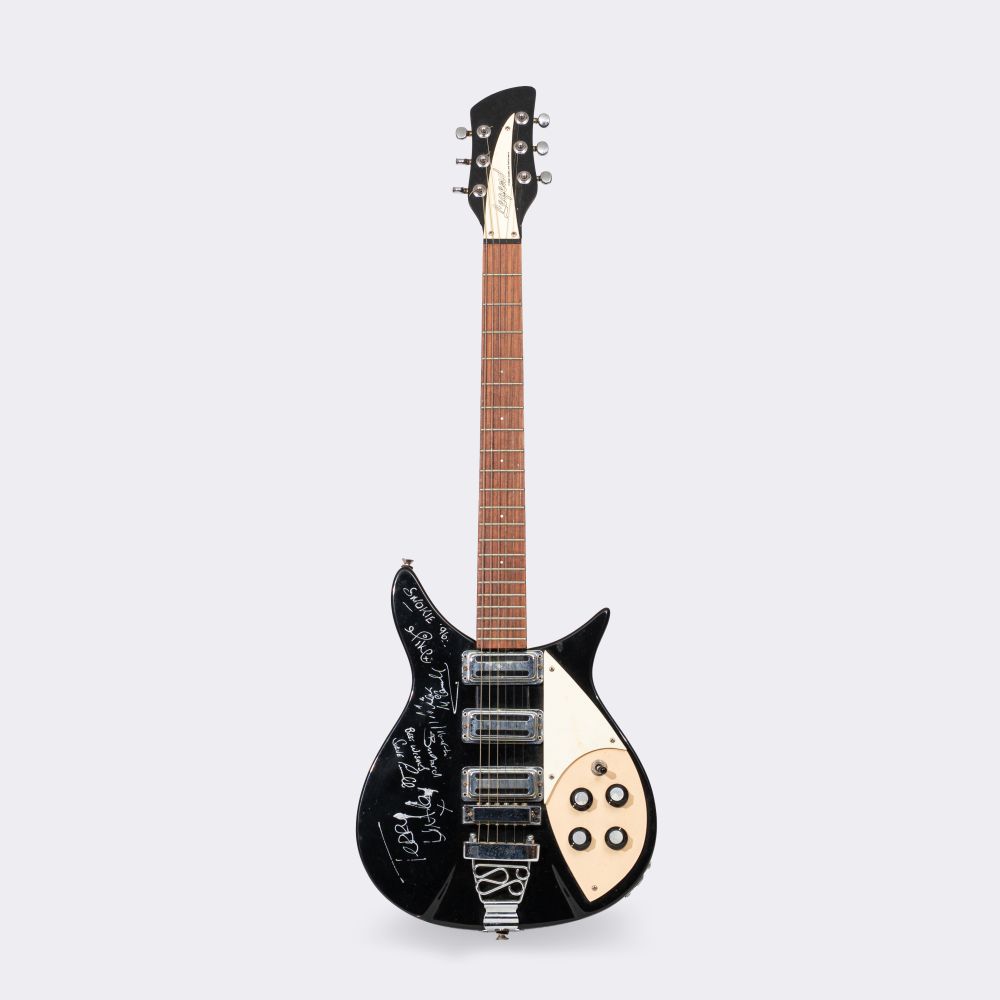 Hand-signed E-Guitar by Smokie