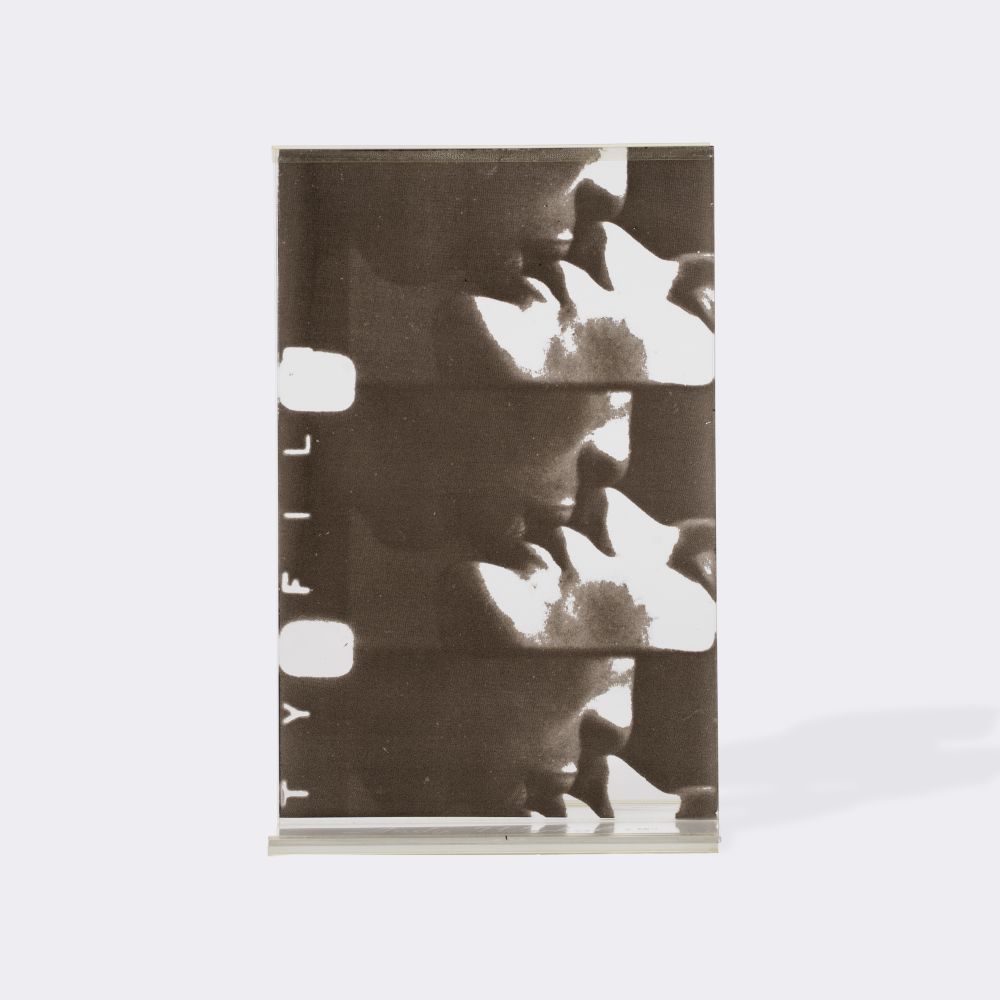 Kiss - image 2