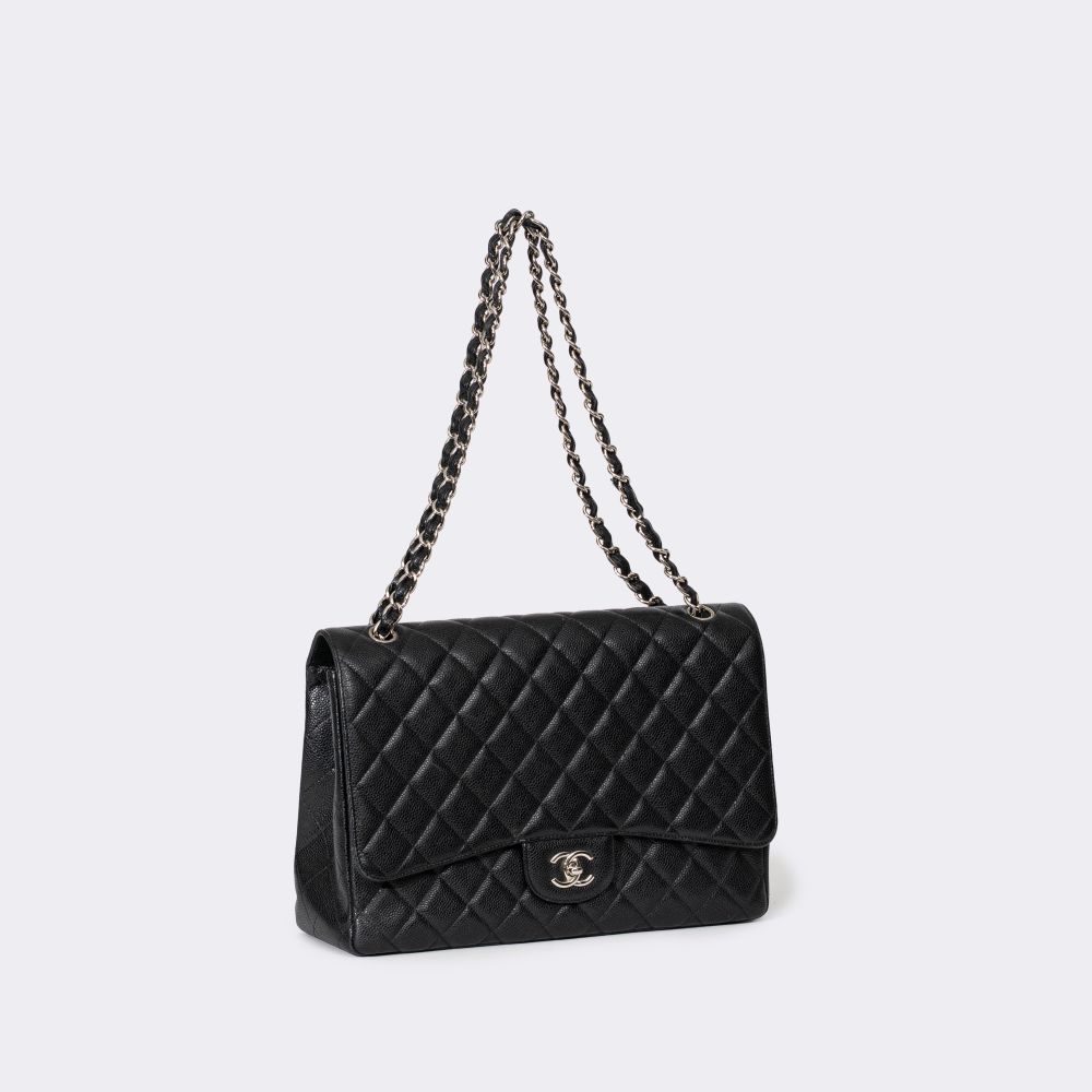 Classic Flap Bag Maxi - image 2