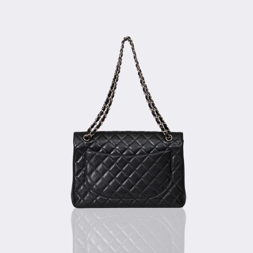 Classic Flap Bag Maxi - image 3