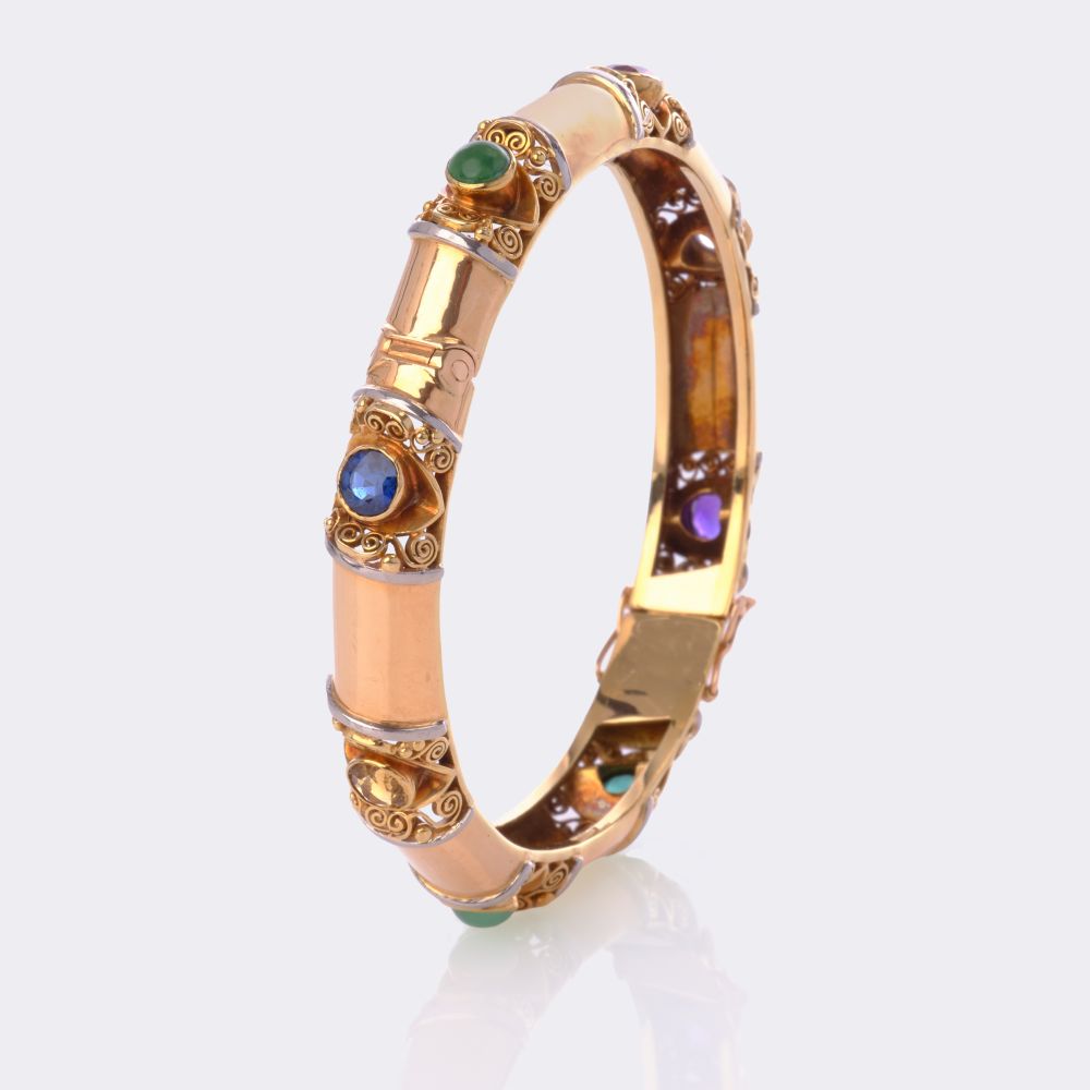 Gemstone Gold Bangle with filigree Ornaments
