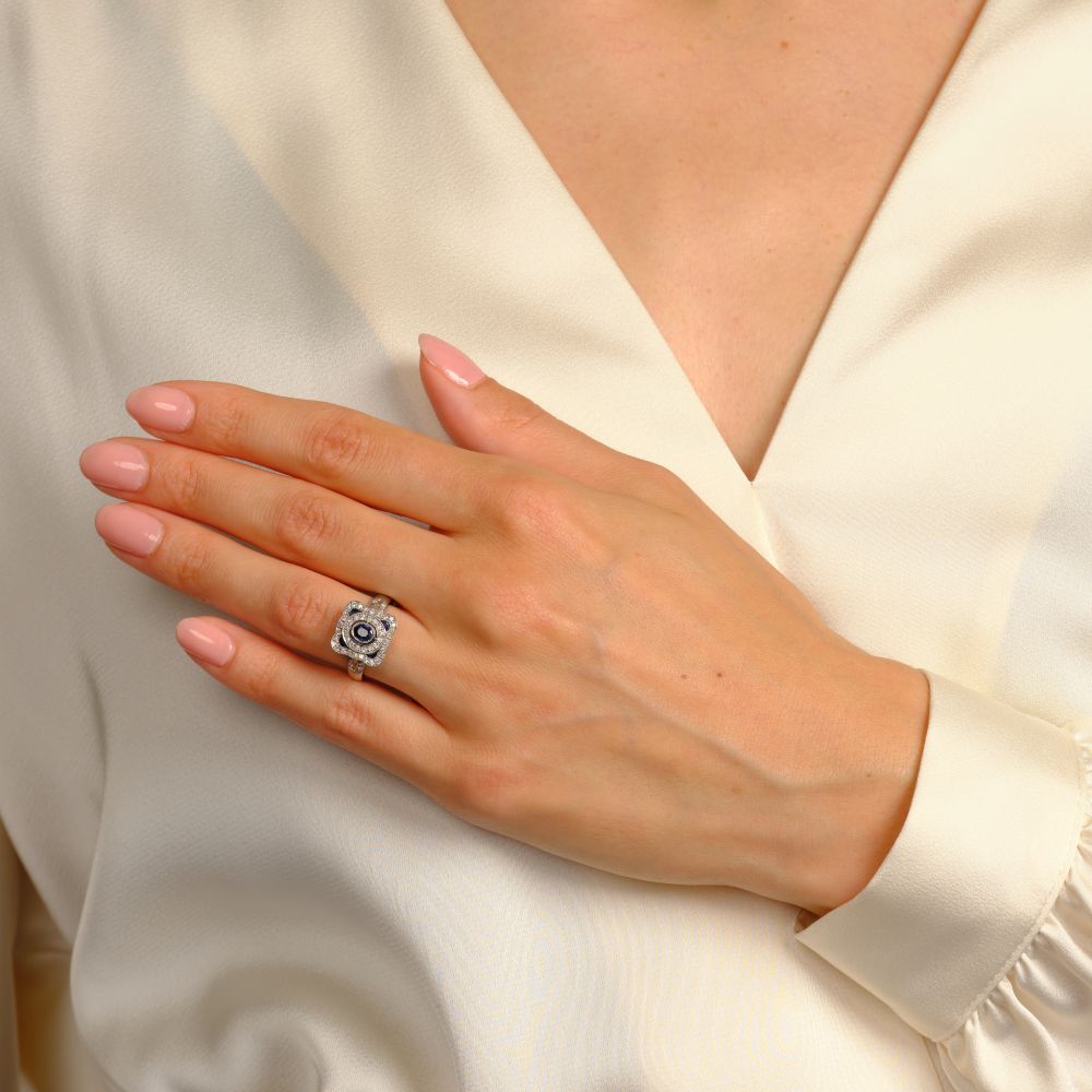 Sapphire Diamond Ring - image 3