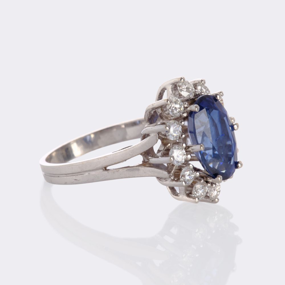 Natural Sapphire Ring with Diamonds - image 2
