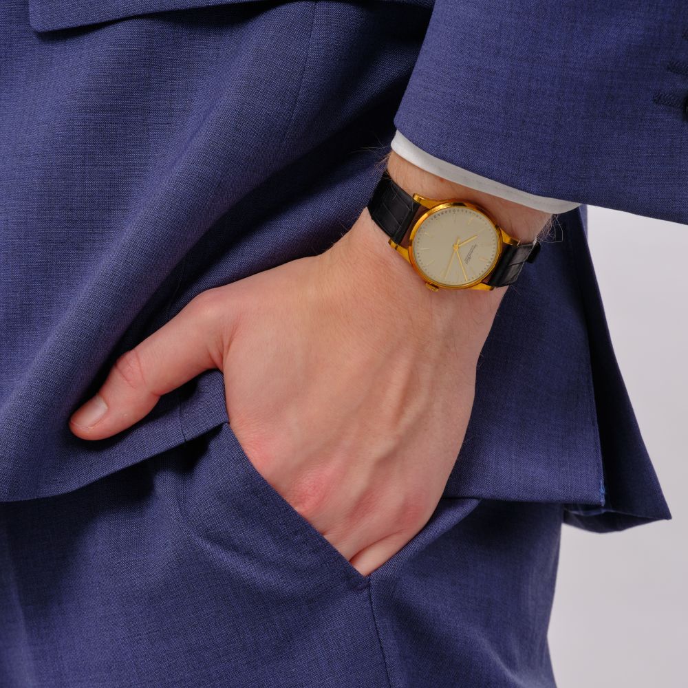 Vintage Men's Wristwatch - image 4