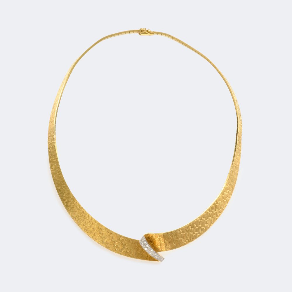 Gold Necklace with rare-white Diamonds - image 2