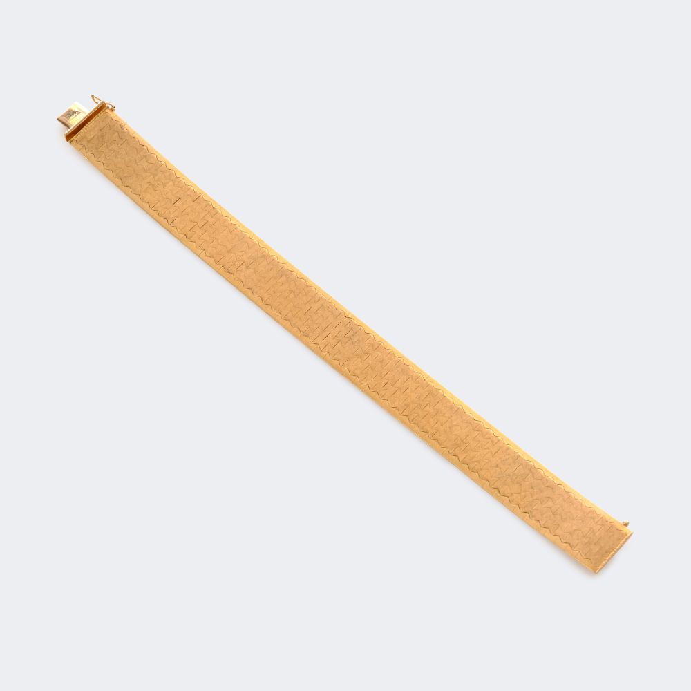 Gold Bracelet 'Chevron' - image 2