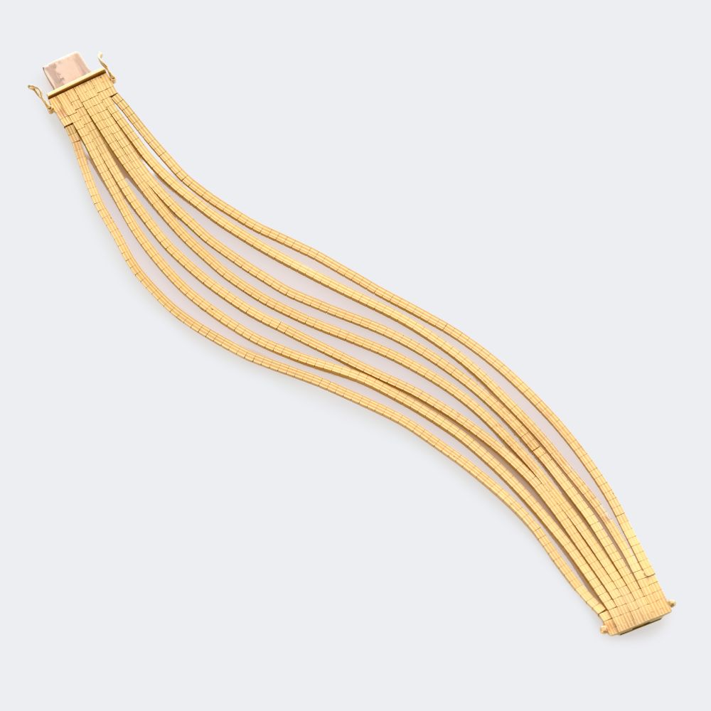 Gold bracelet - image 2