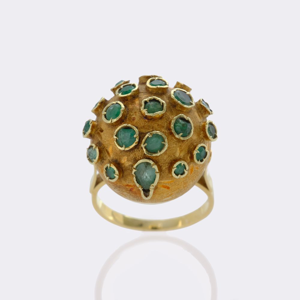 Emerald Sputnik Ring - image 2