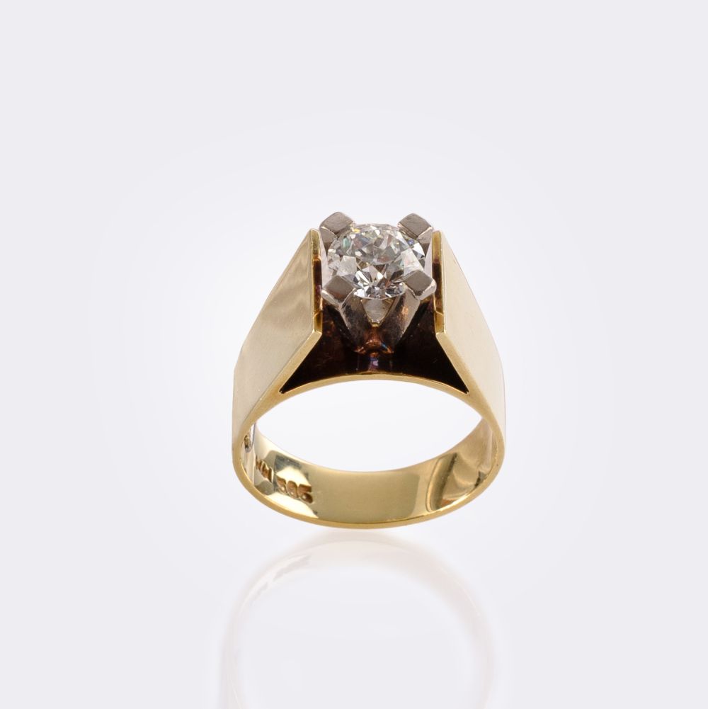 Old Cut Diamond Solitaire Ring - image 3