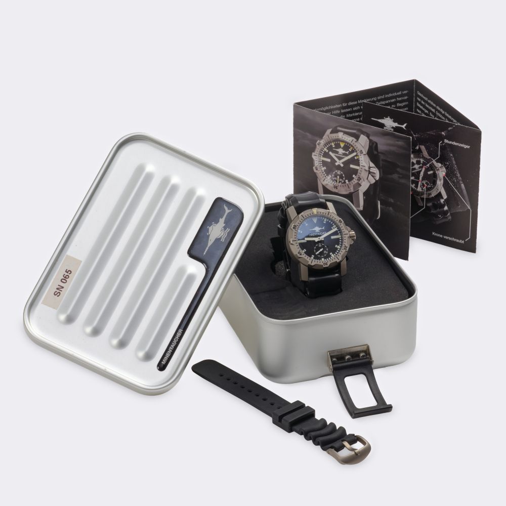 Rare Men's Wristwatch 'Minentaucher' - image 11