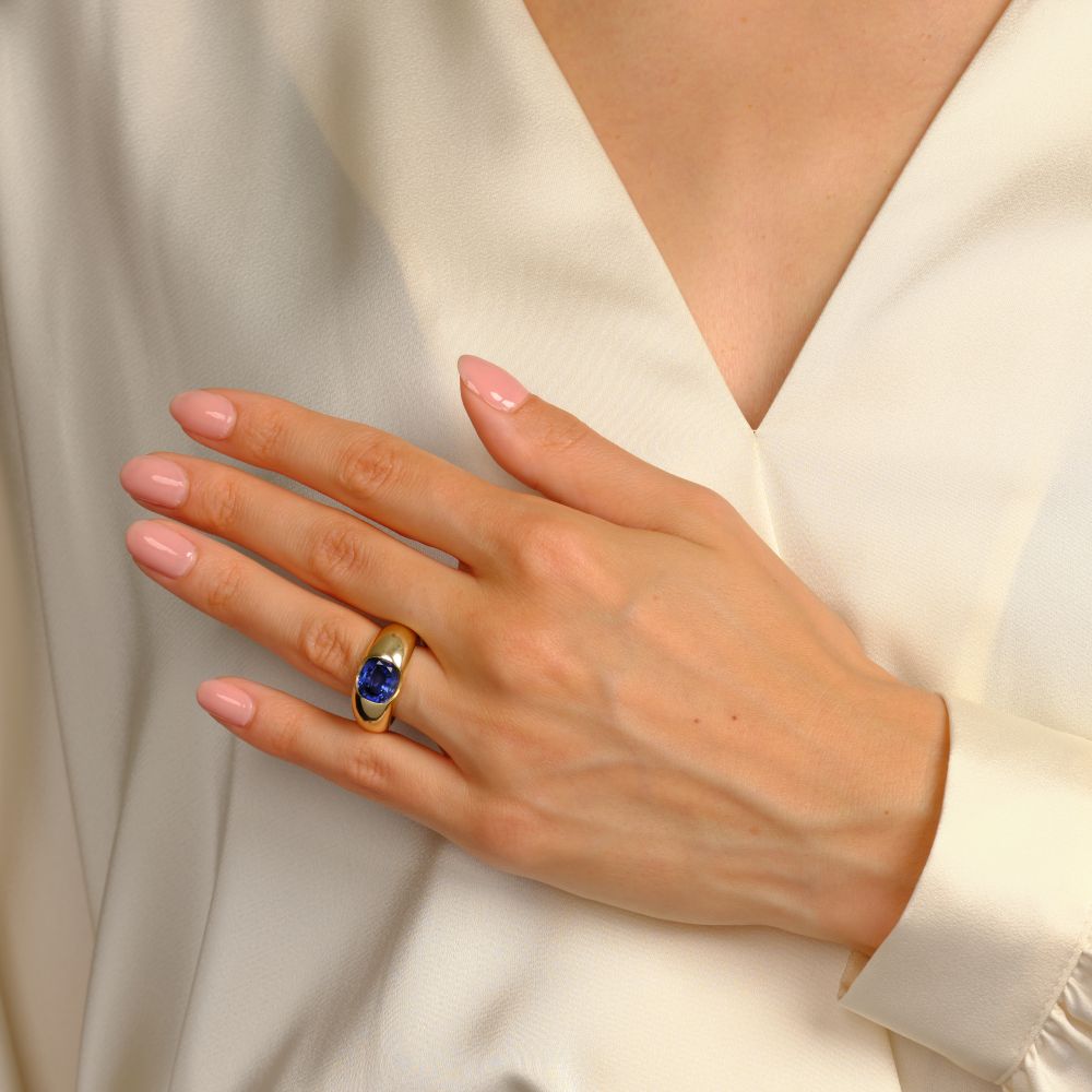 Sapphire Ring - image 3