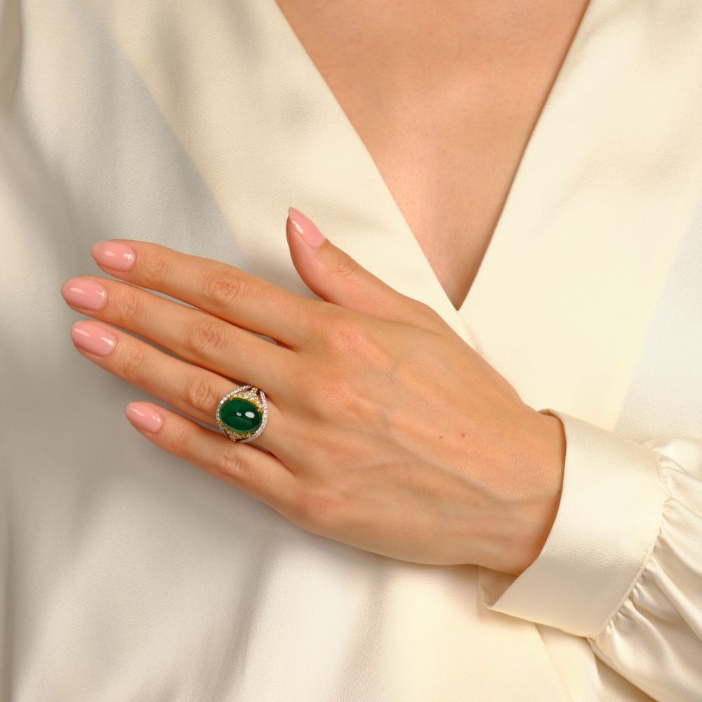 Emerald Diamond Cocktailring - image 3