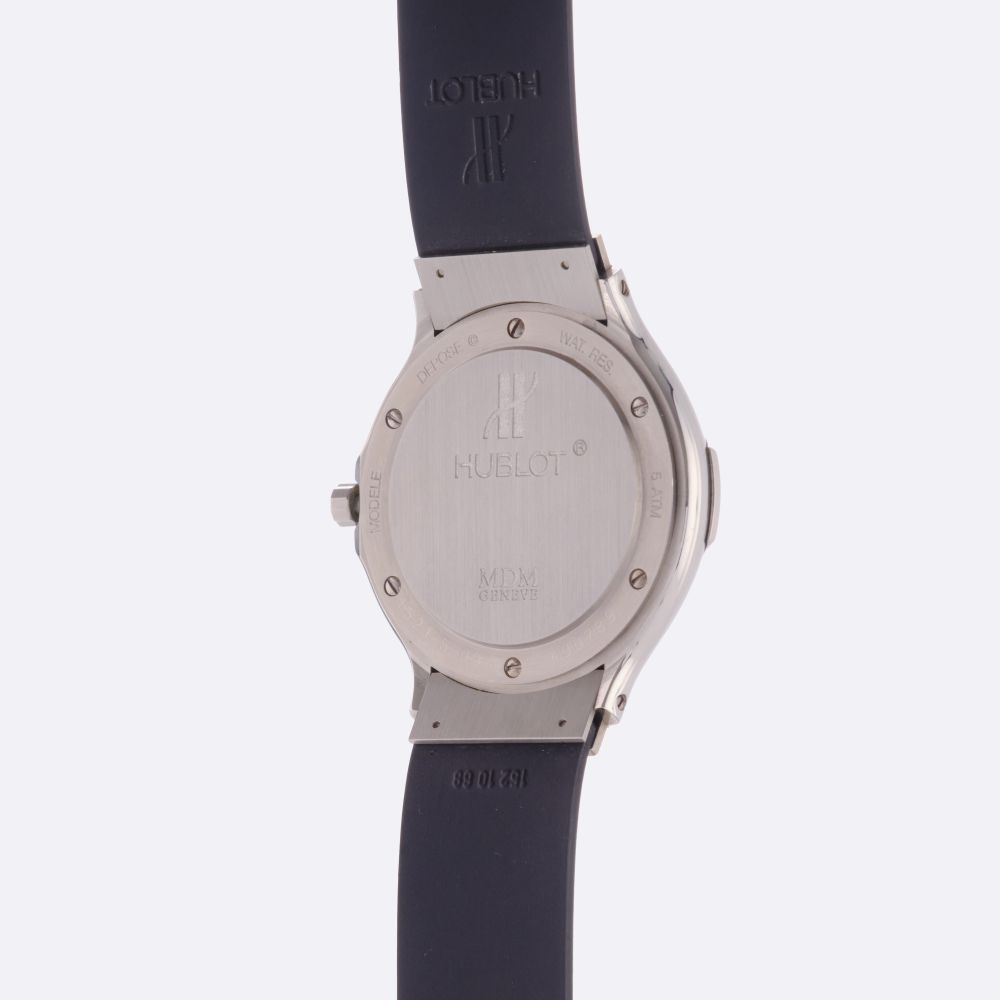 Wristwatch 'Classic' with Diamonds - image 3