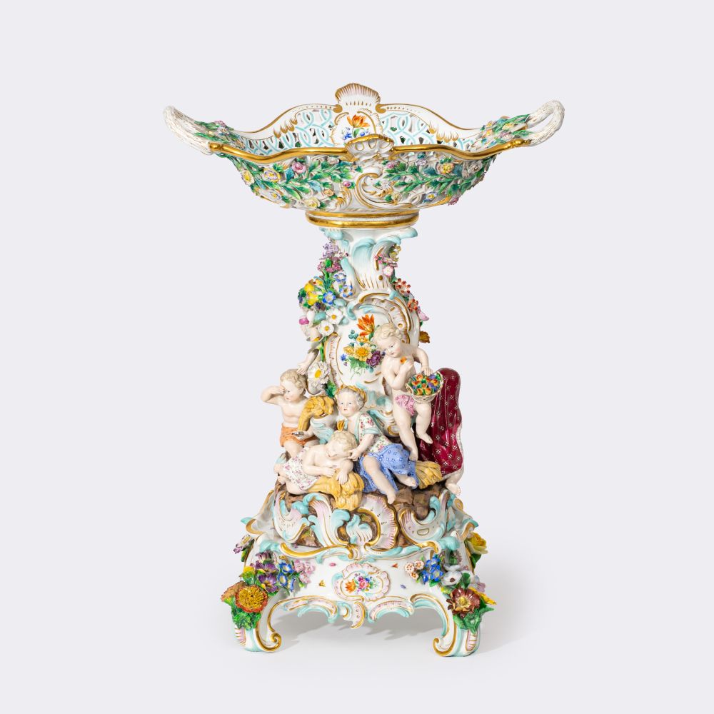 Figurative centerpiece 'Four Seasons' on pedestal - image 2