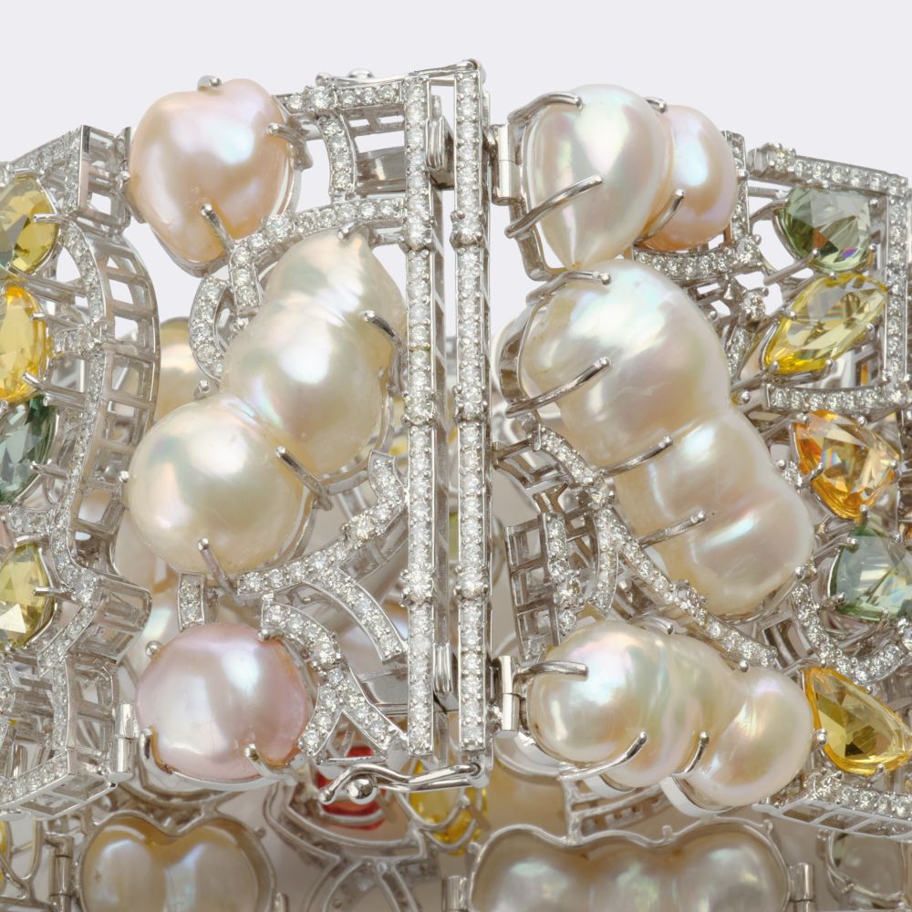 Exceptional pearl bracelet with multi-colored sapphires and brilliant-cut diamonds - image 4