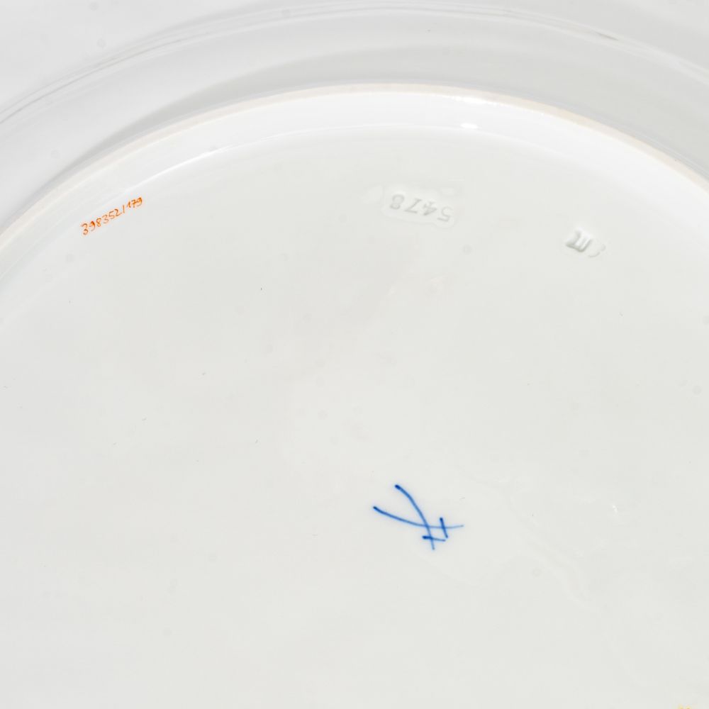Set of 12 charger plates from the Swan Service - image 2