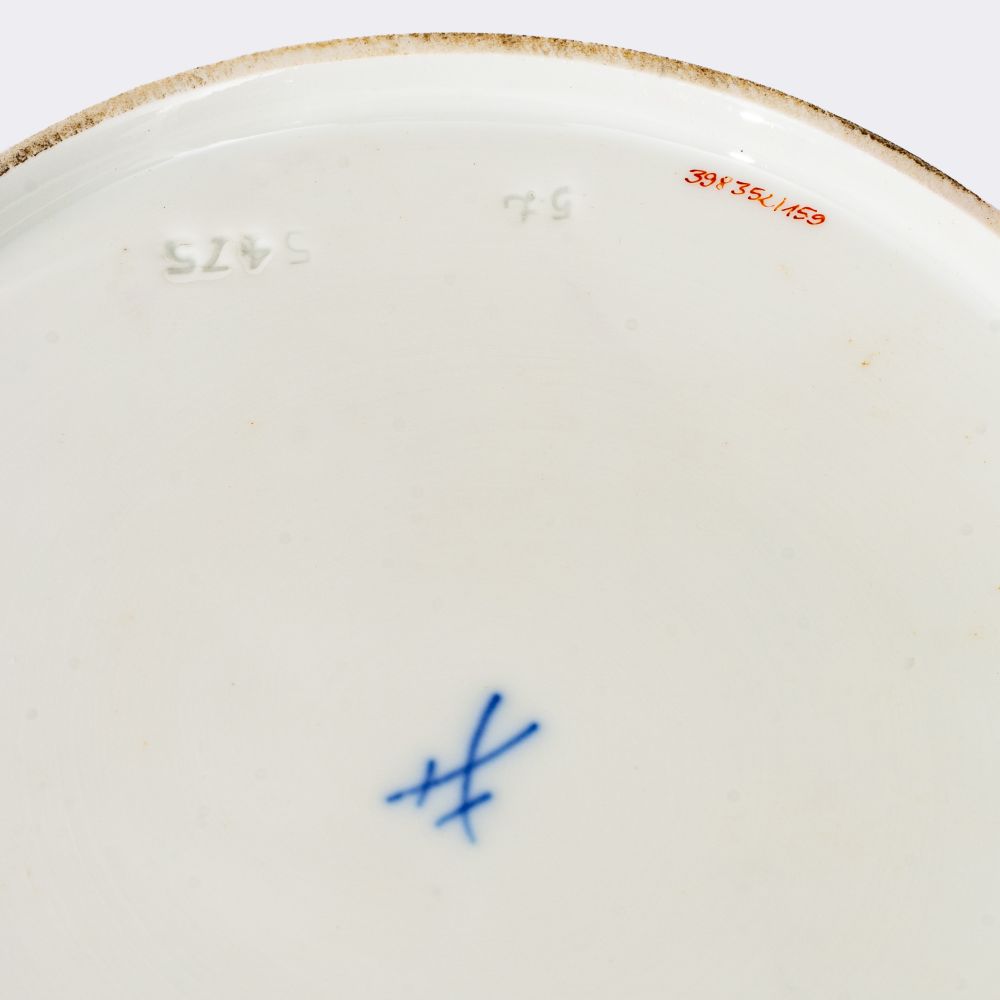 Set of 12 dinner plates from the Swan service - image 2