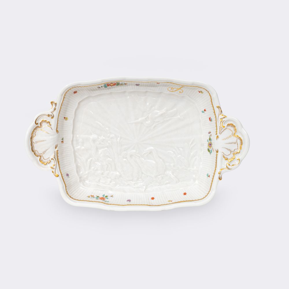 Johann Joachim Kaendler - Rectangular side dish from the Swan service