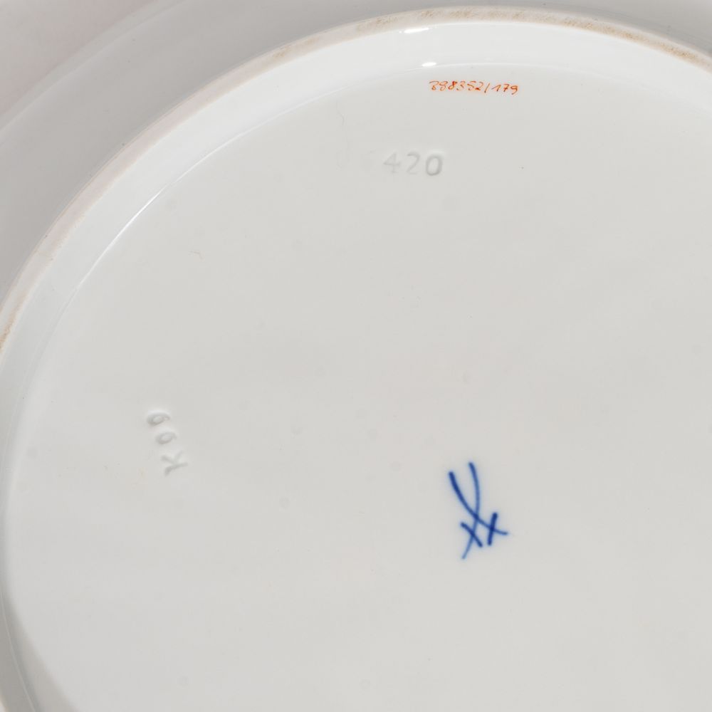 A pair of round side dish bowls from the swan service - image 2