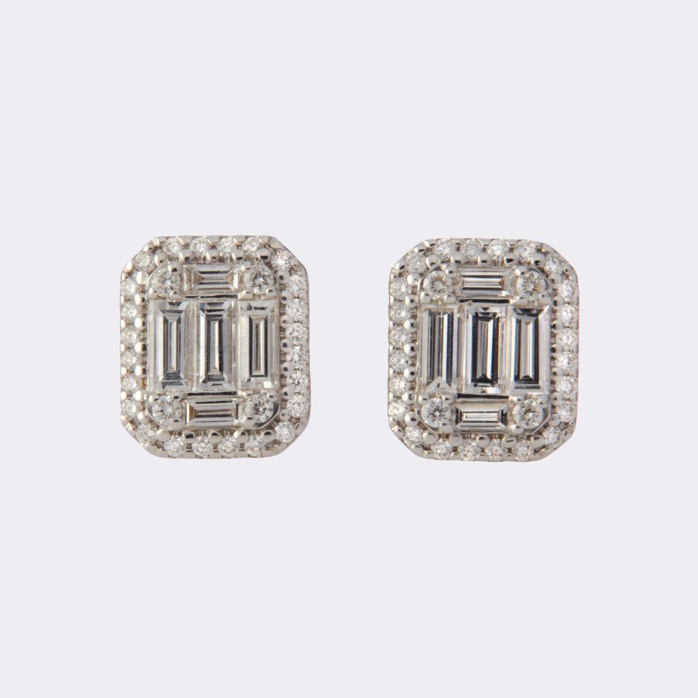 Pair of Diamond Earstuds
