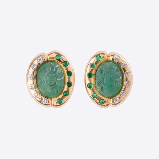 Pair of Emerald Diamond Earclips 'Flower'