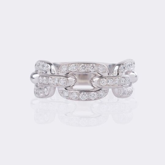 Fein-weißer Brillant Ring