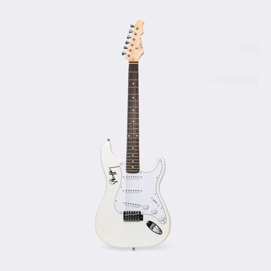 Hand-signed E-Guitar By Peter Maffay