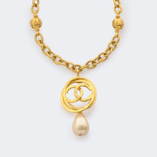  Chanel - CC Chain With Faux Pearl
