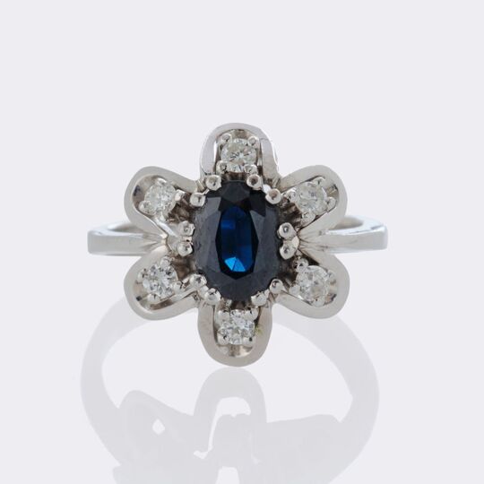 Sapphire Diamond Ring