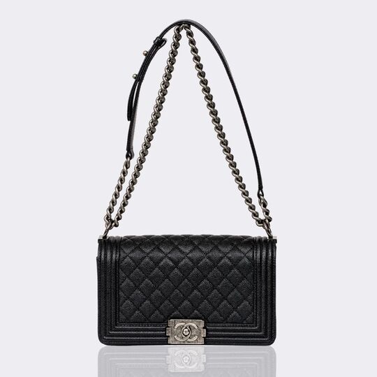  Chanel - Boy Bag Medium