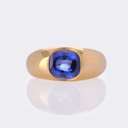 Sapphire Ring