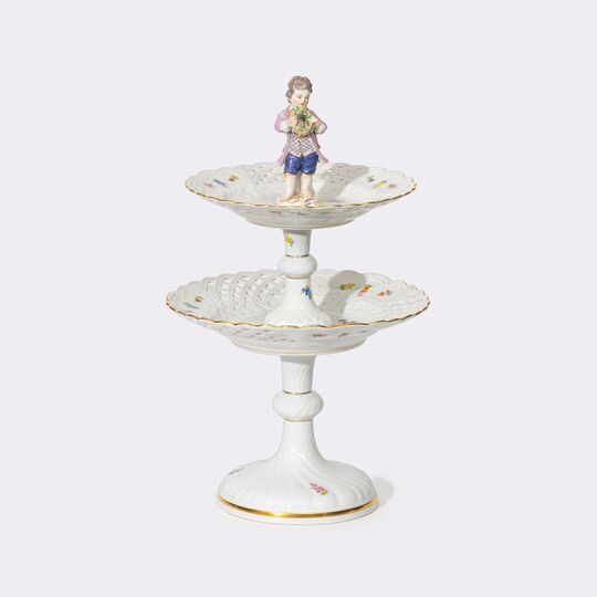 Figurative centerpiece