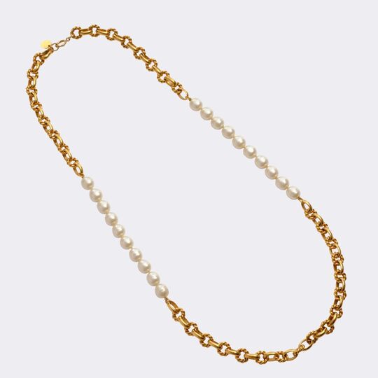  Chanel - Sautoir With Faux Pearls